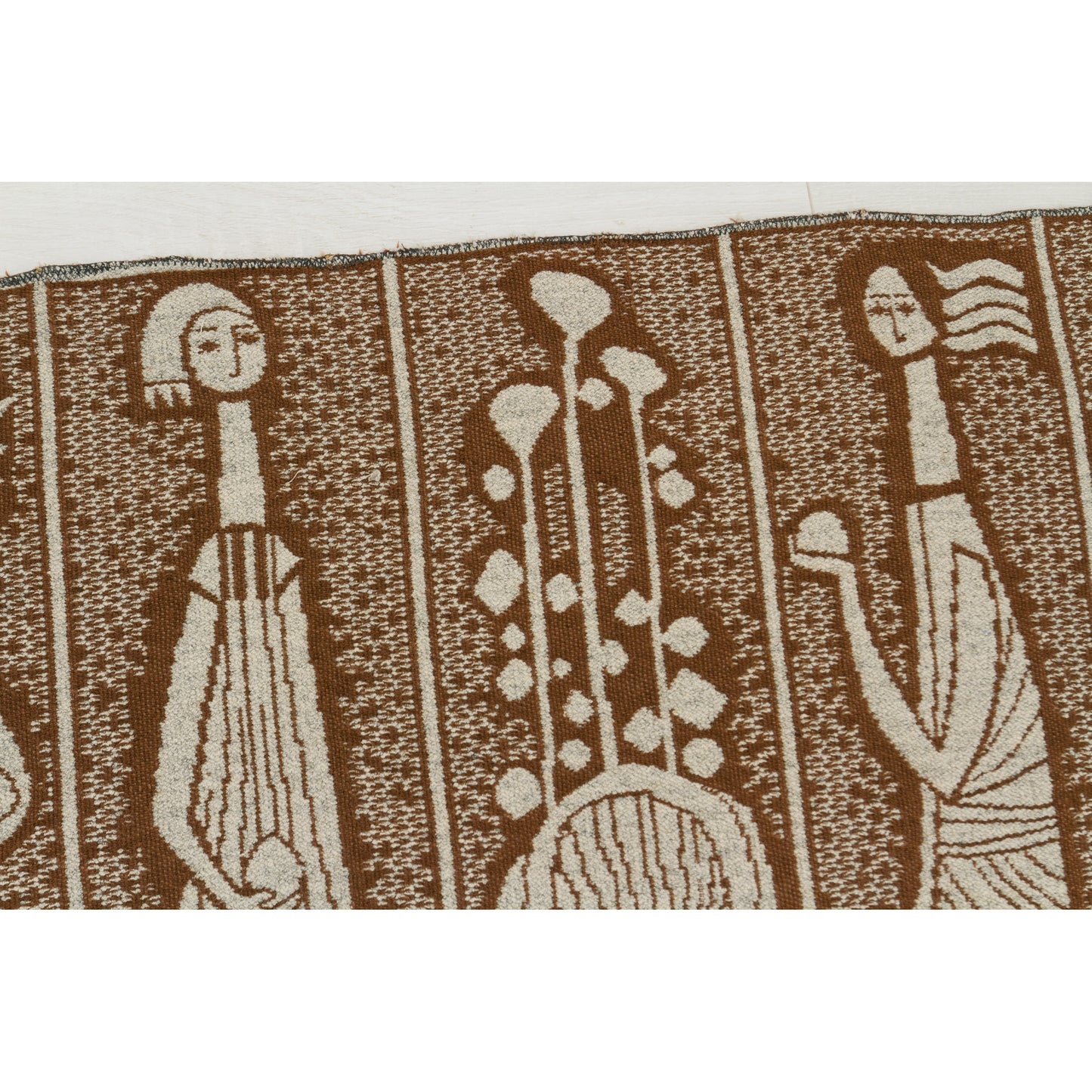 Detail close-up of elongated female figures woven into the tapestry. A blend of mid-century modern graphic design and traditional Hungarian folklore themes.