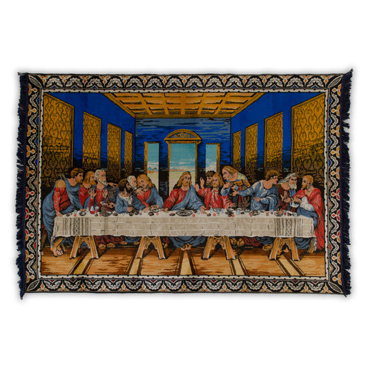 Flat straight-on view isolating the entire magnificent rectangular velvet-like moquette tapestry depicting Da Vinci's The Last Supper.