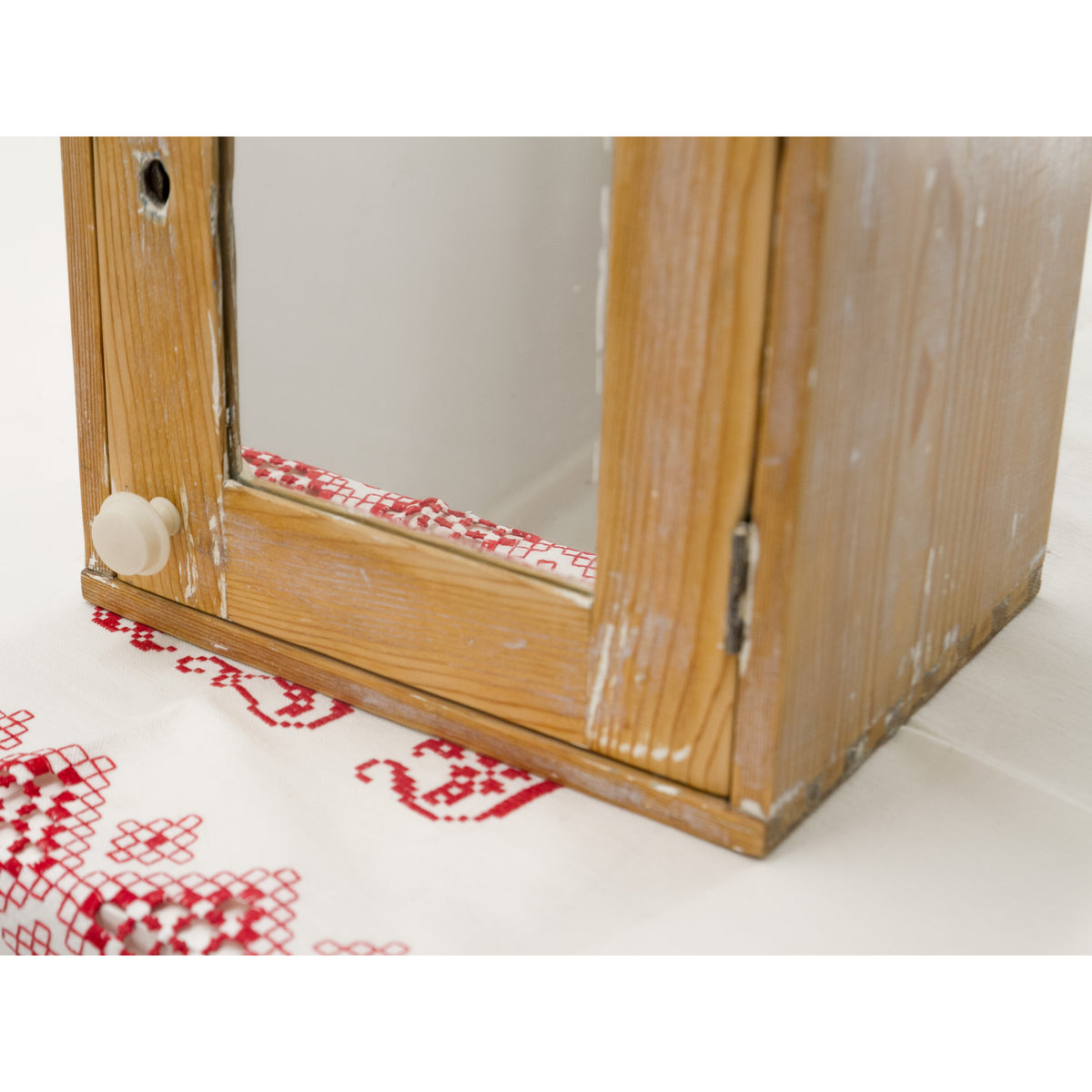Small Vintage Mirror Wall Cabinet – Refurbished Shaker Style Medicine Cabinet